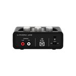 Behringer-UM2-Interface-de-Audio